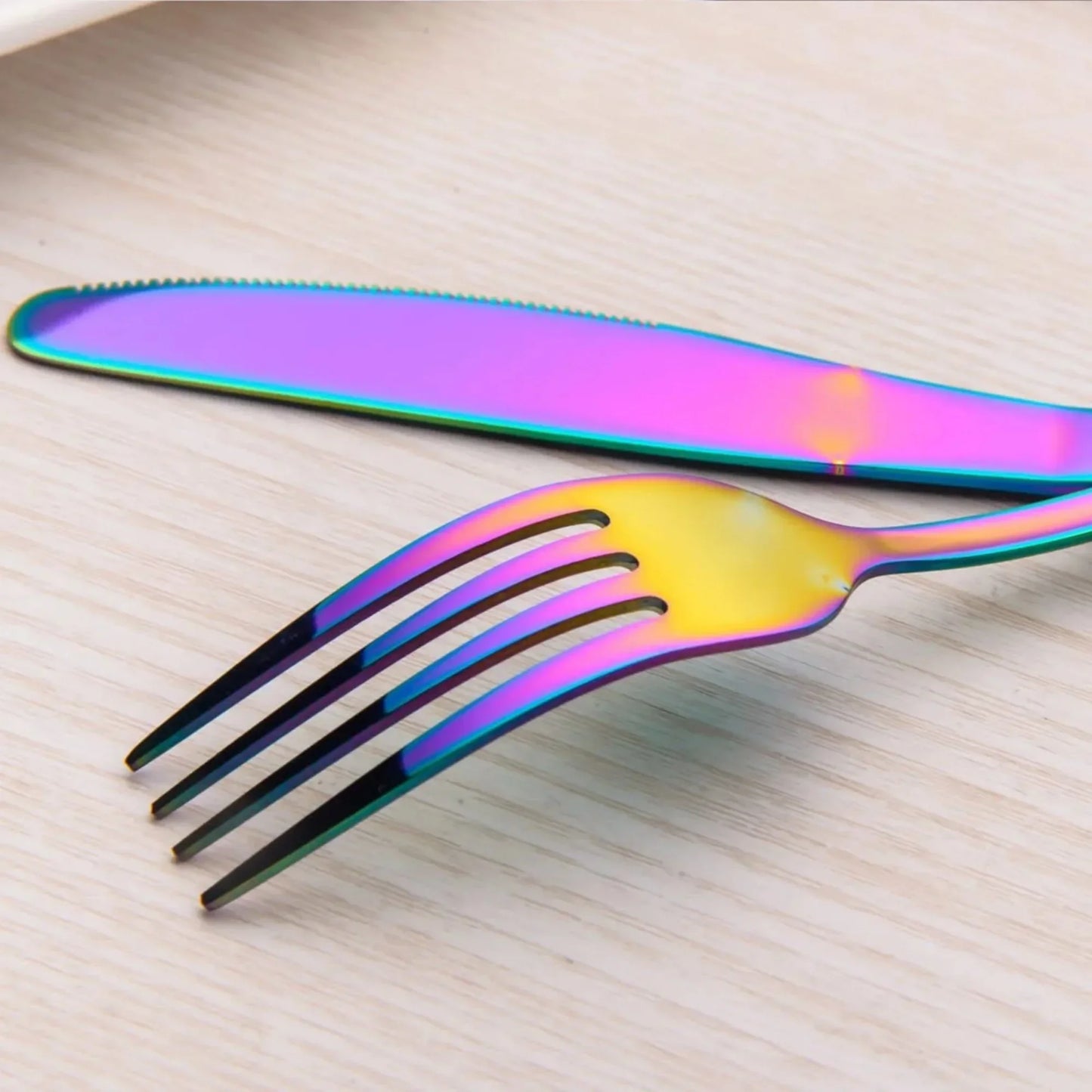 Iridescent Cutlery Utensils Set Service For Six